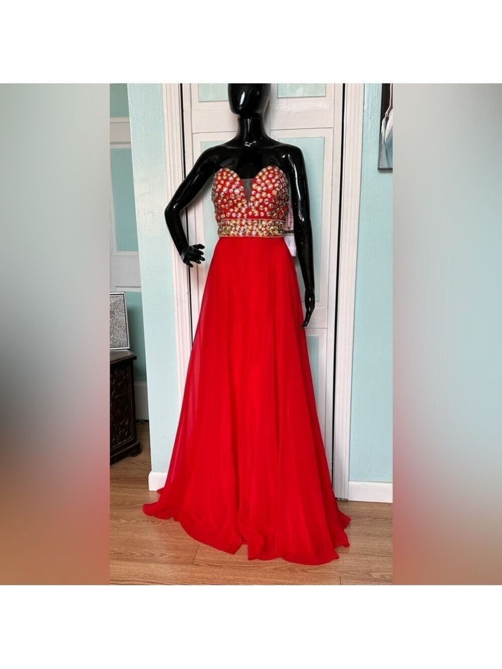 Size 8 Valentine Pure Red Plunge Strapless Flowy Prom Dress Gown Gala Cruise